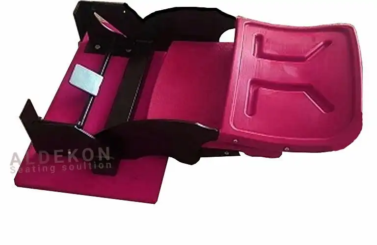 pumas-teleskopik-tribun-koltugu-13